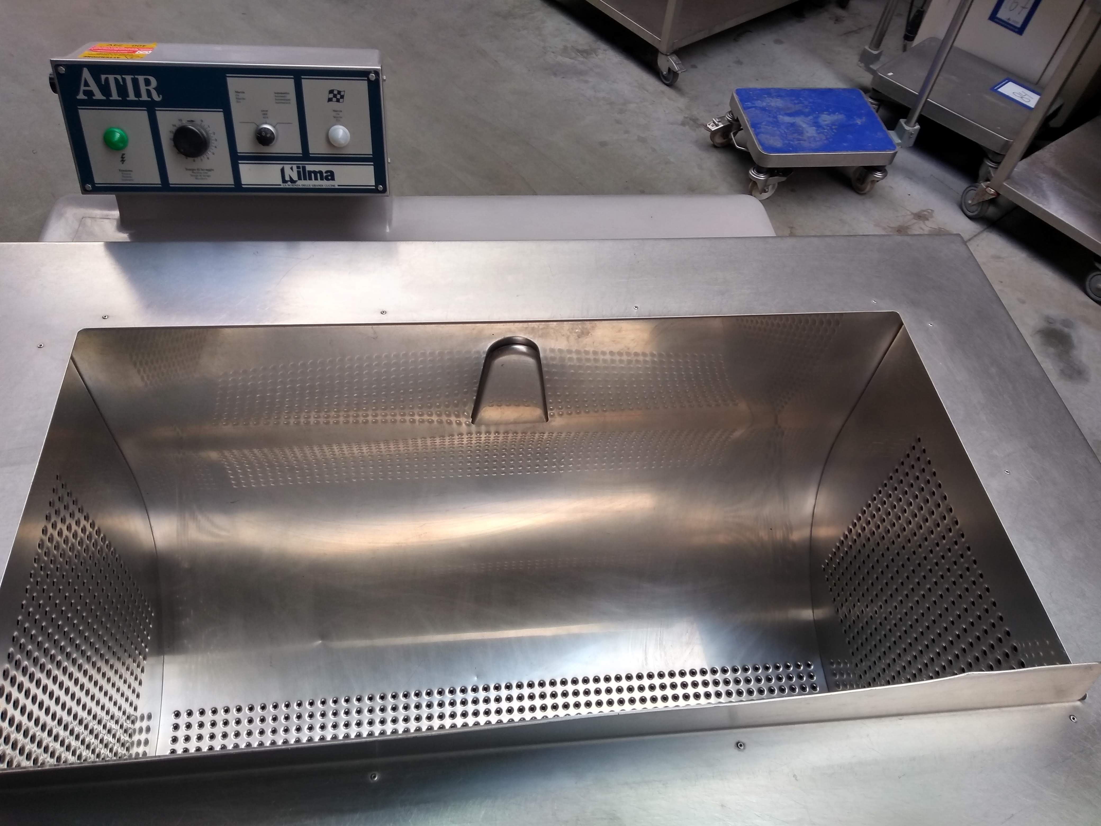 Vegetable washer Nilma atir rib I tiltable second hand for sale